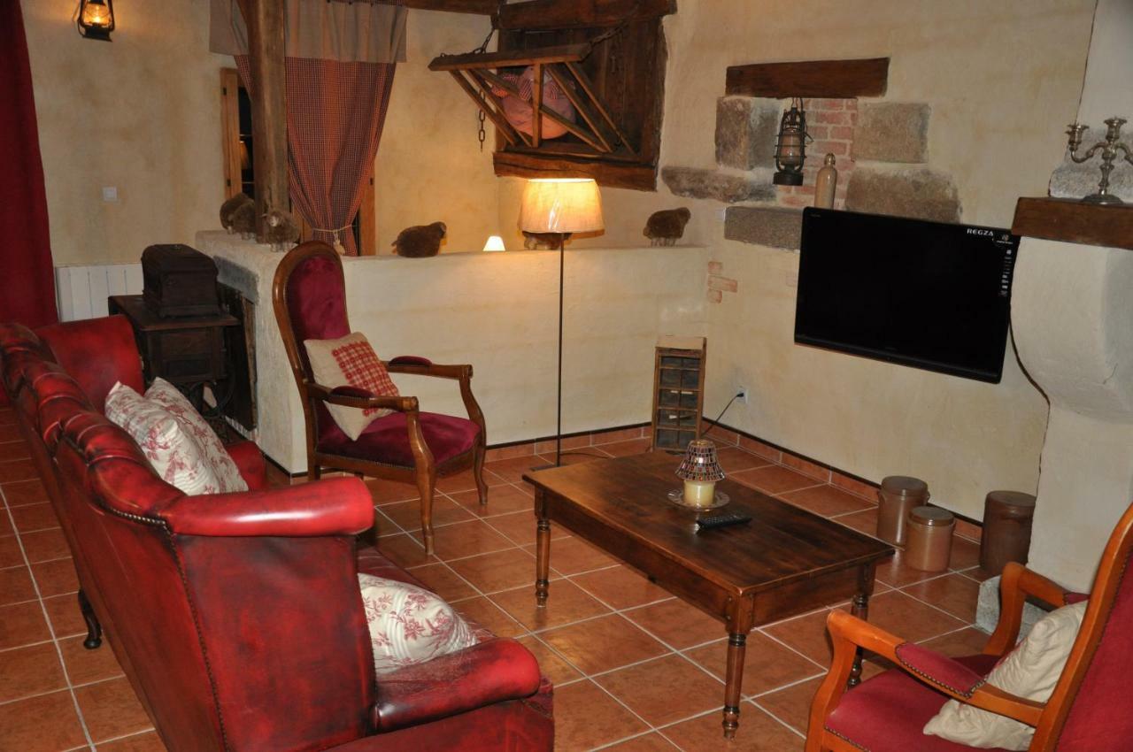 Aubergerie Sauzon Bagian luar foto